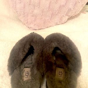 UGG Size 6